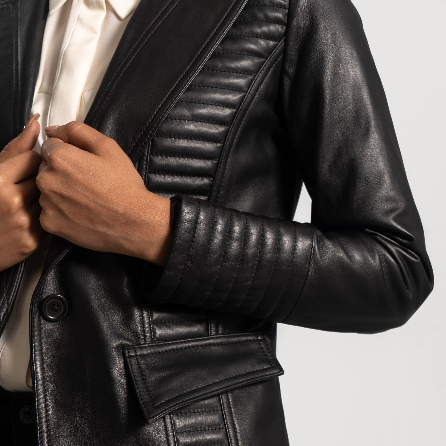 Selina Black Leather Blazer - Kualited