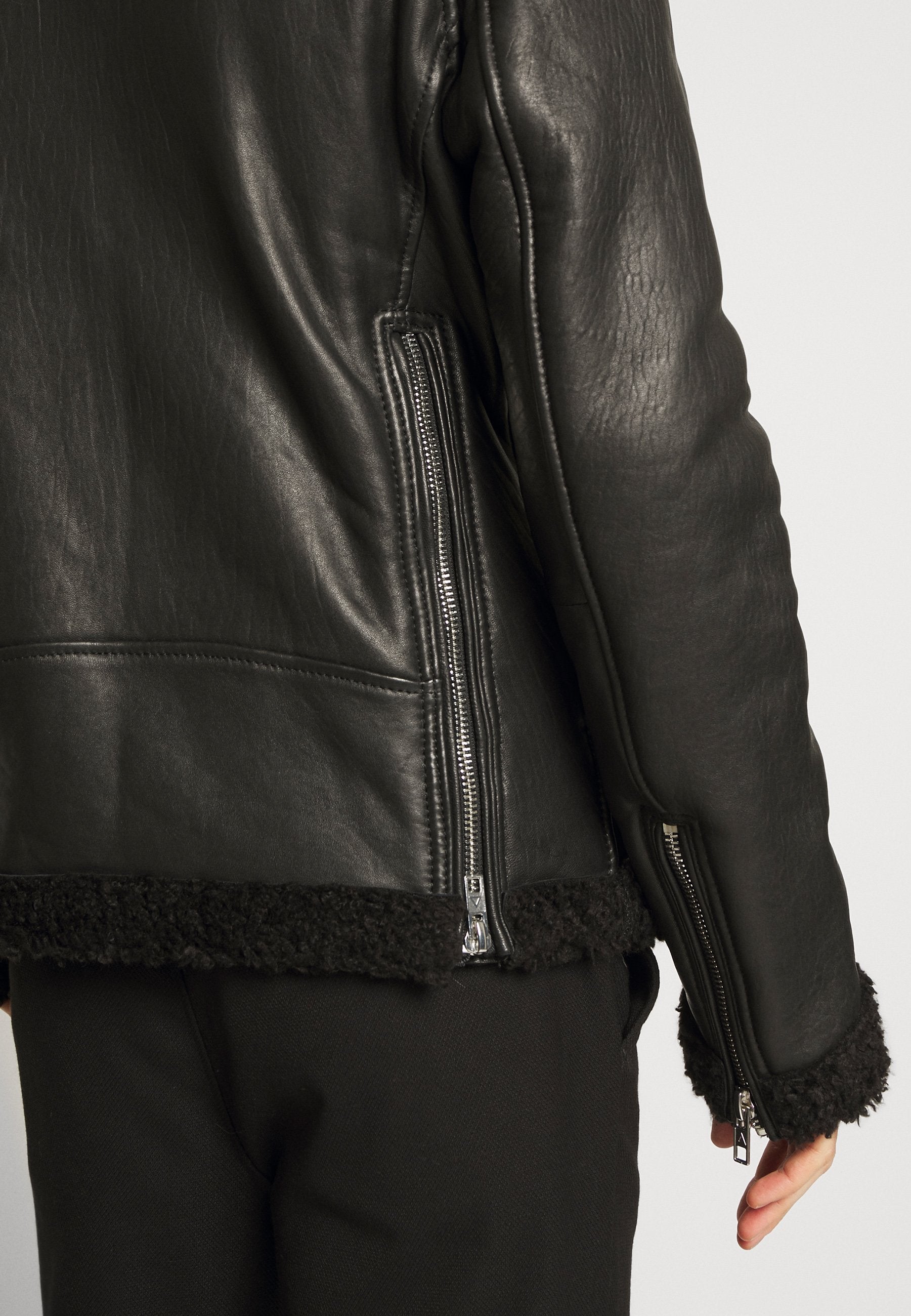 Men’s Black Leather Black Shearling Biker Jacket - Kualited