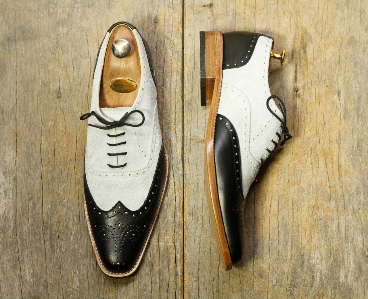 Men's Handmade Black White Wing Tip Brogue Leather Shoes, Men Designer Shoes