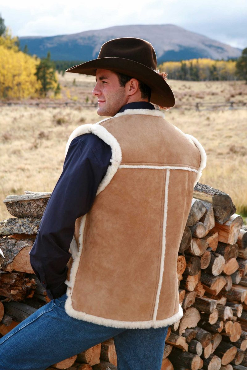 Men’s Sheepskin Mountaineer Vest