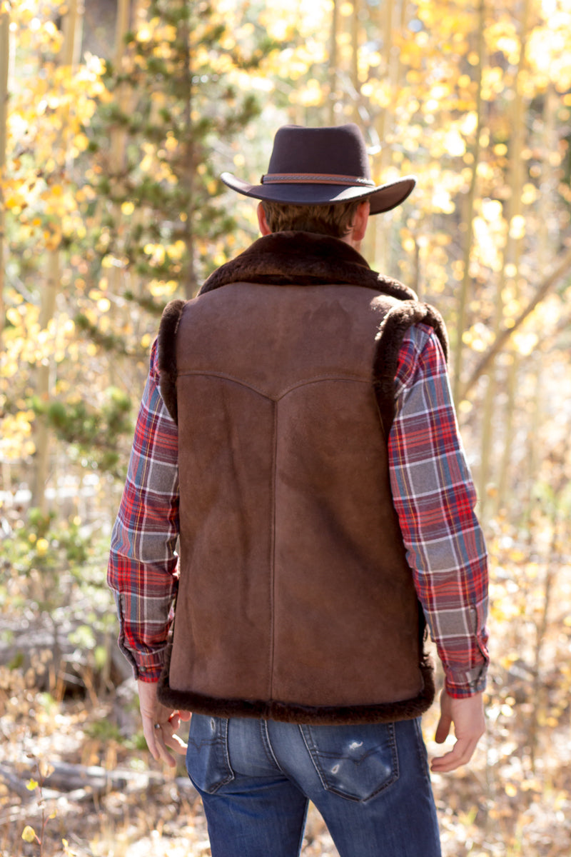 Men’s Sheepskin Rancher Vest with Collar (Finished Seams)