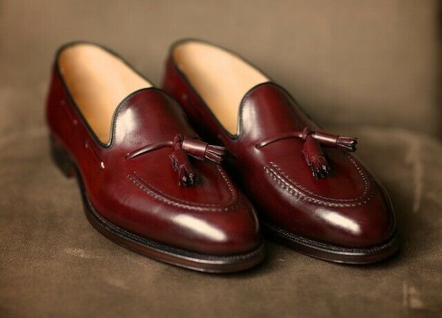 Men Shiny Burgundy Color Tassel Loafer Rounded Derby Toe Leather Fashion Shoes