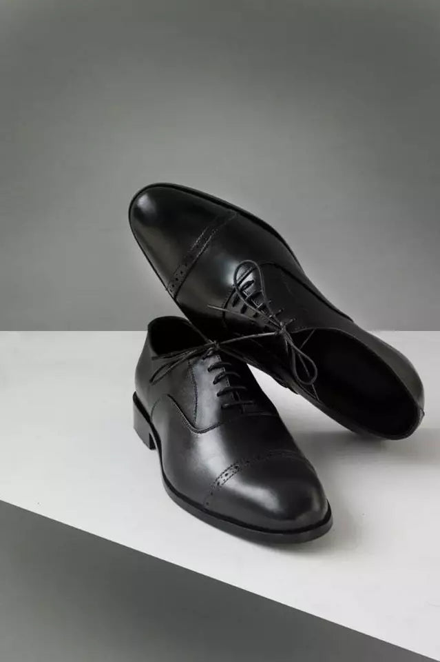 Handmade men black leather formal dress shoes, oxford lace up dress